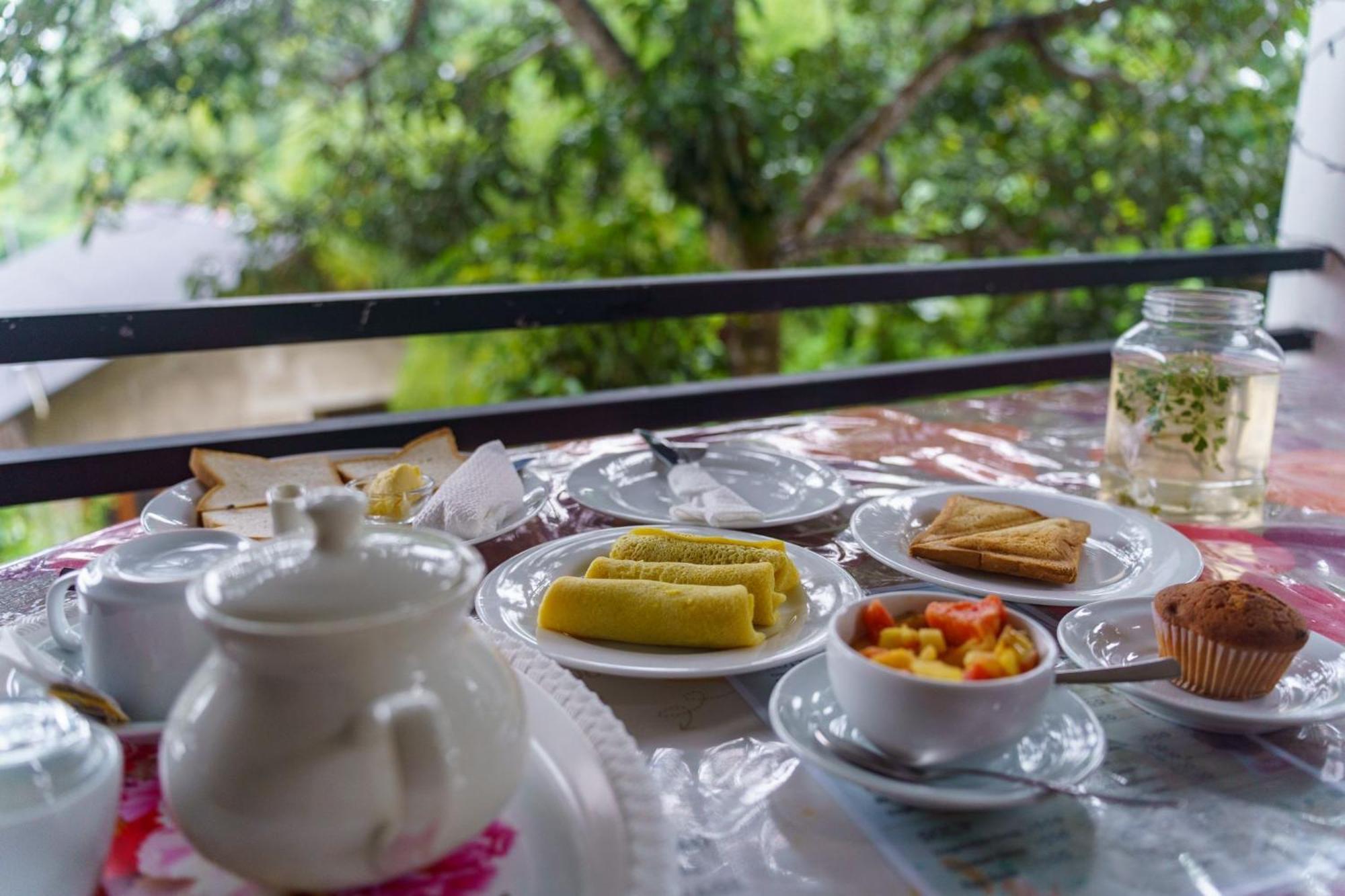 فندق White Hill House Hiriketiya ديكويلاّ تين المظهر الخارجي الصورة